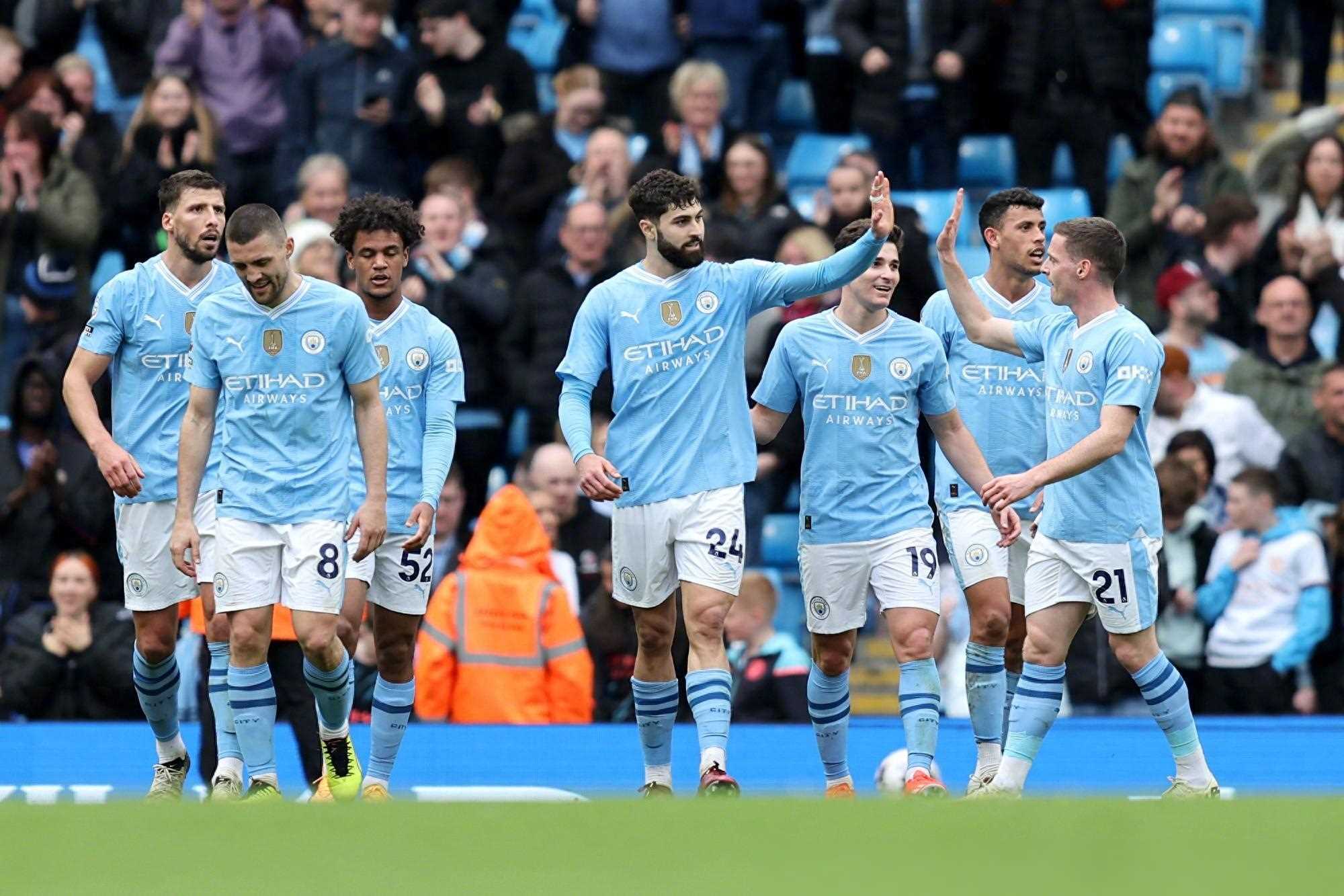 中国足球重磅罚单：43人被终身禁足!